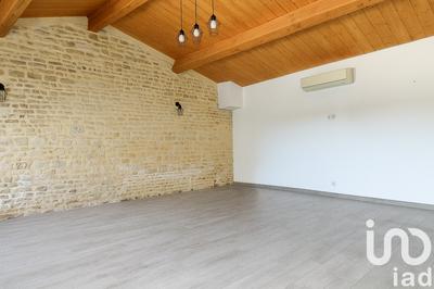 Maison - 216 m² - 8 pièces