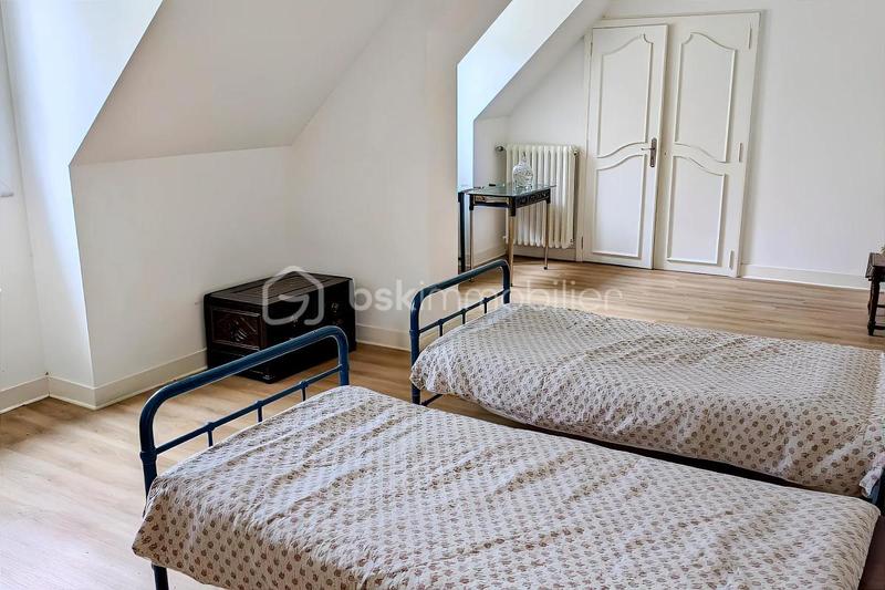 Maison - 192 m² - 6 pièces