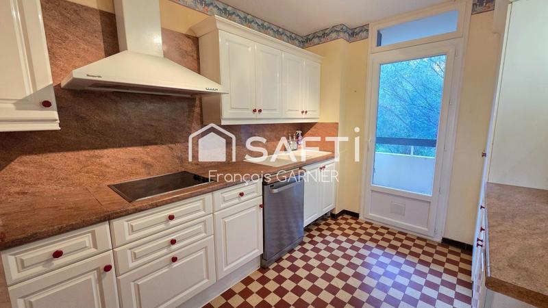 Appartement - 91 m² - 4 pièces