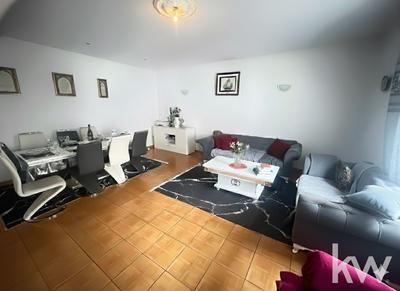 Appartement - 100 m² - 5 pièces