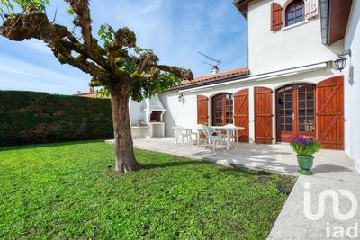 Maison - 148 m² - 5 pièces