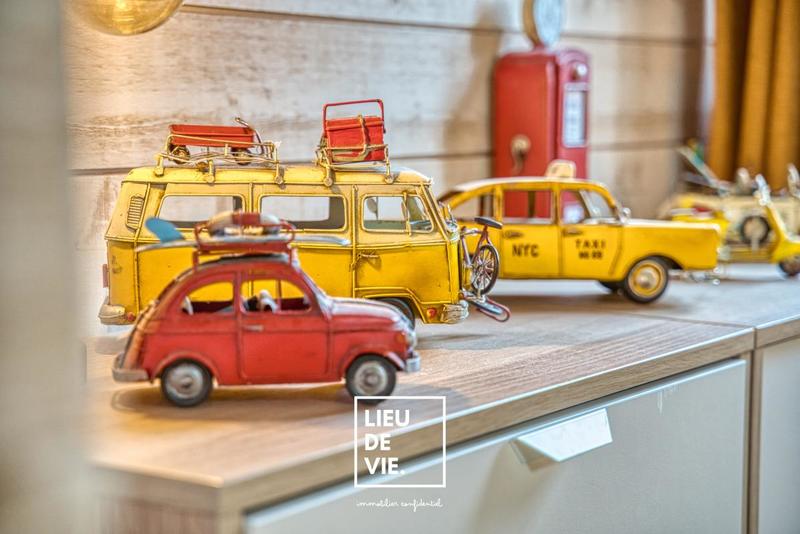 Maison ancienne - 210 m² - 8 pièces