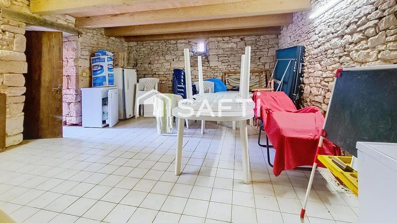 Maison - 185 m² - 10 pièces