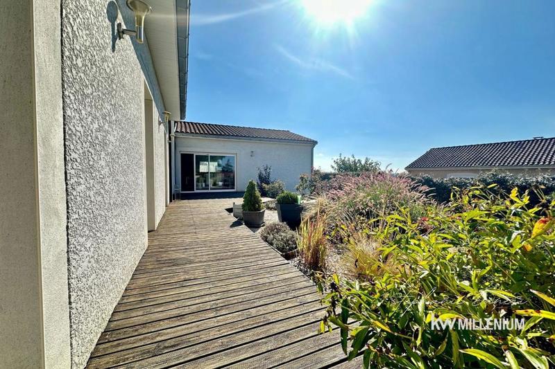 Maison - 158 m² - 6 pièces