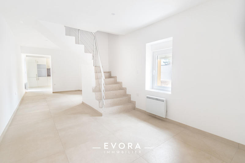 Appartement - 79 m² - 3 pièces