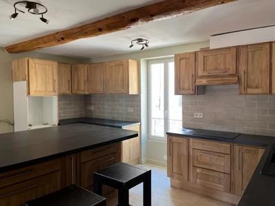 Maison de village - 100 m² - 4 pièces