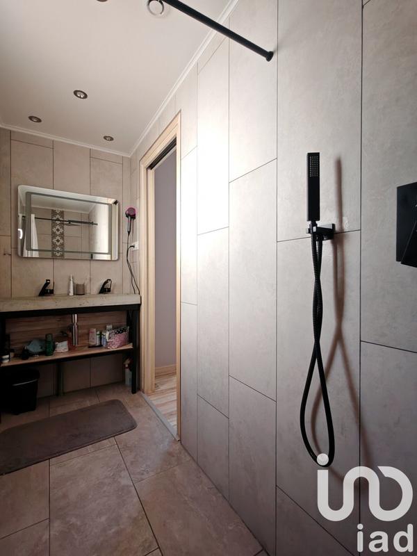 Maison - 110 m² - 6 pièces