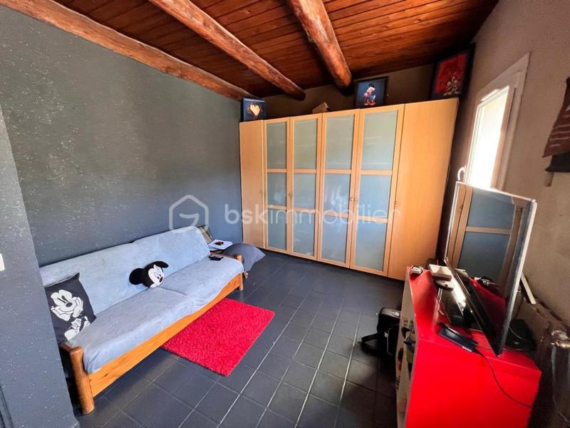 Villa - 252 m² - 9 pièces