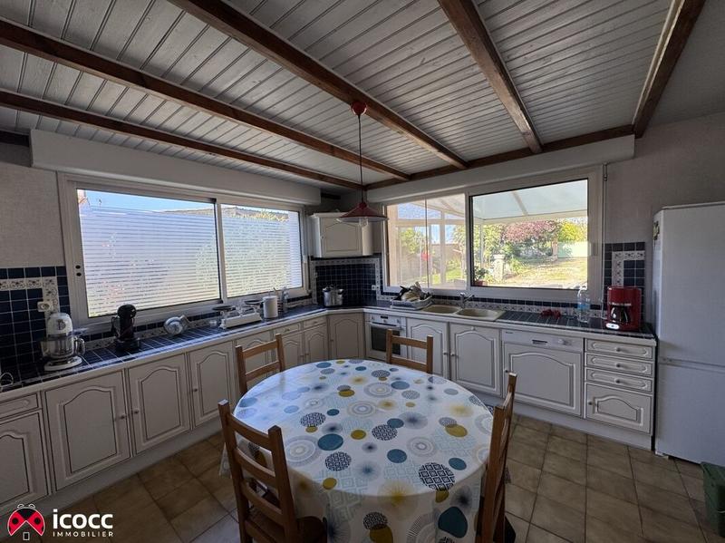 Maison - 196 m² - 6 pièces