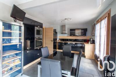 Maison - 165 m² - 6 pièces