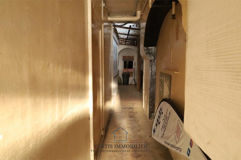 Immeuble - 500 m² - 3 pièces