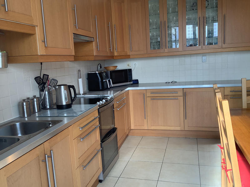 Maison - 146 m² - 6 pièces