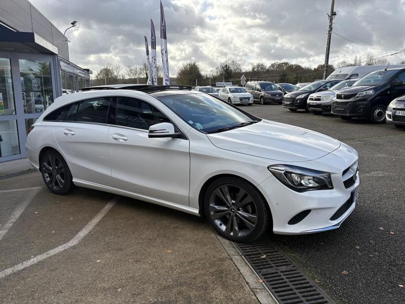 Mercedes Cla Shooting Brake 200 Cdi Sensation 7g-Dct + Attelage - Toit ouvrant