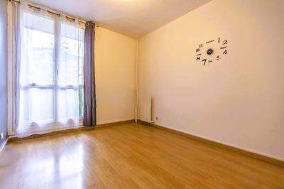 Appartement - 102 m² - 5 pièces