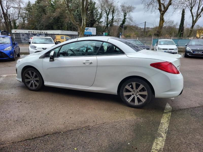 Peugeot 308 Cc 2.0 Hdi 163ch Feline