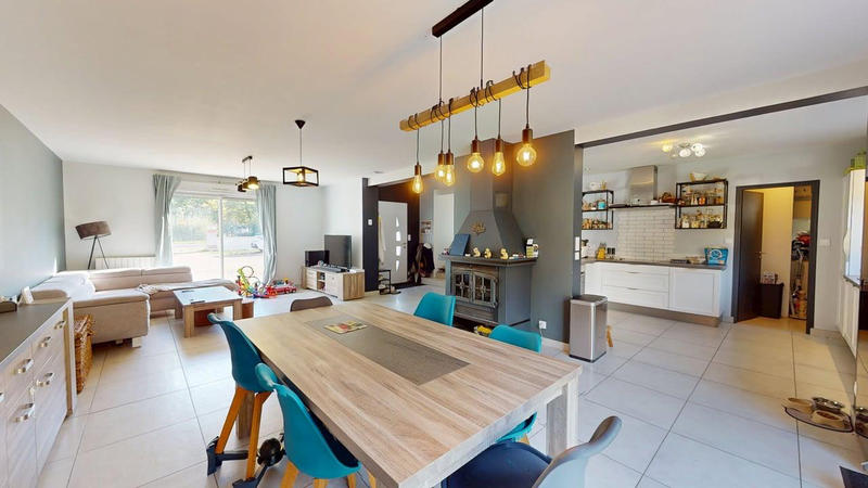 Maison - 160 m² - 5 pièces