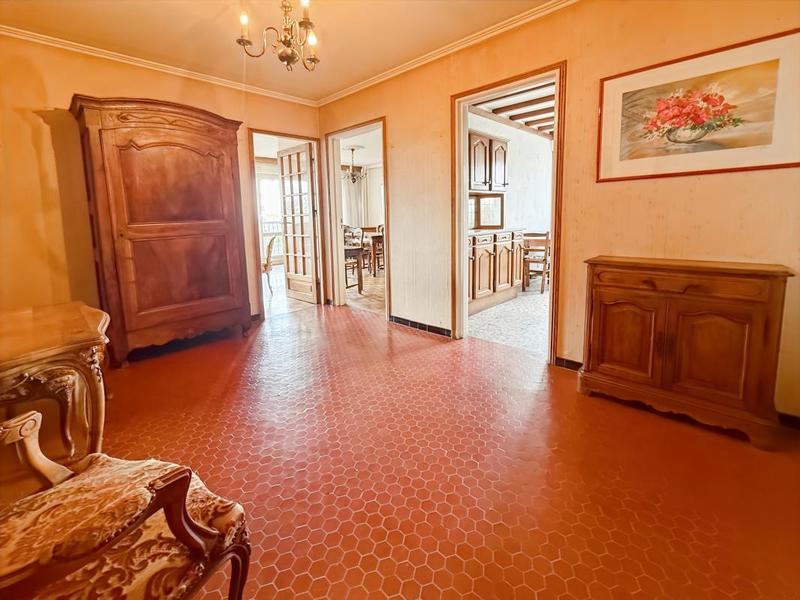 Appartement - 102 m² - 4 pièces
