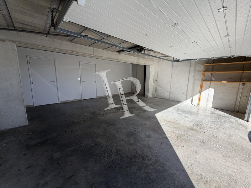 Appartement - 130 m² - 5 pièces