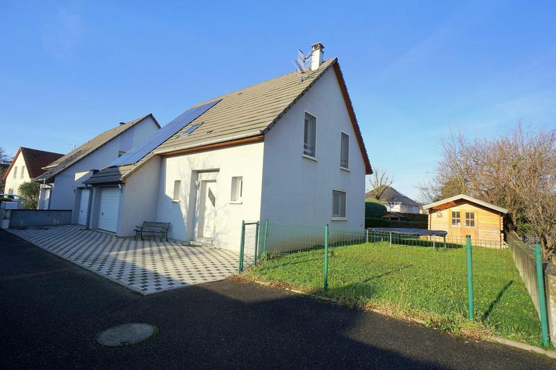 Maison - 102 m² - 5 pièces