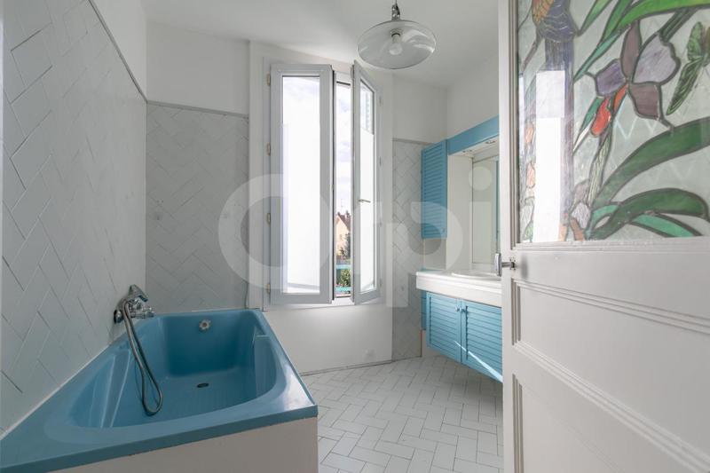 Maison - 87 m² - 4 pièces