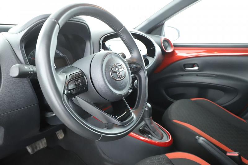 Toyota aygo x 1.0 Vvt-i Design s-Cvtv 72 ch