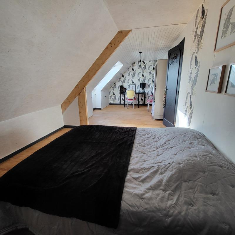 Maison de village - 184 m² - 8 pièces