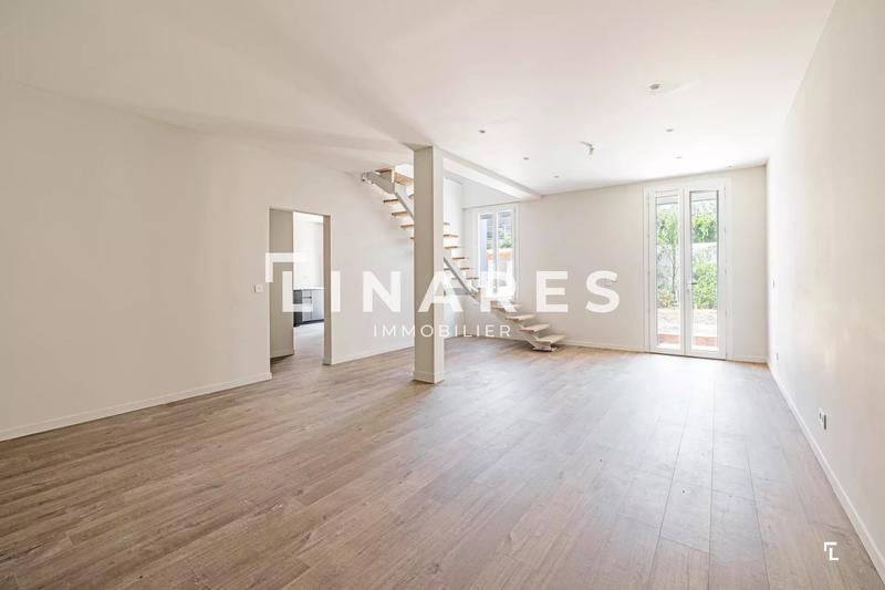 Maison - 160 m² - 5 pièces