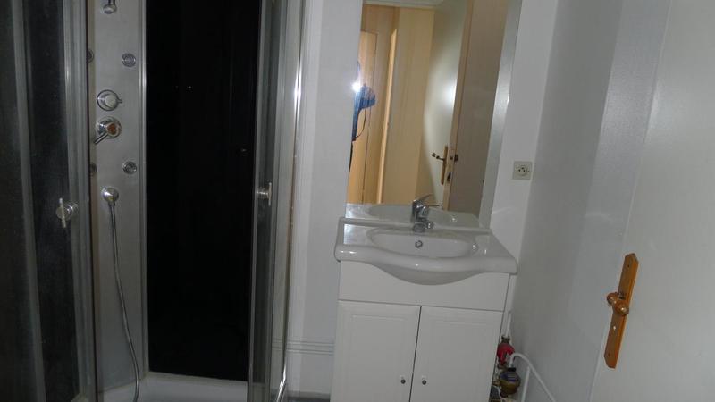 Studio - 30 m² - 1 pièce