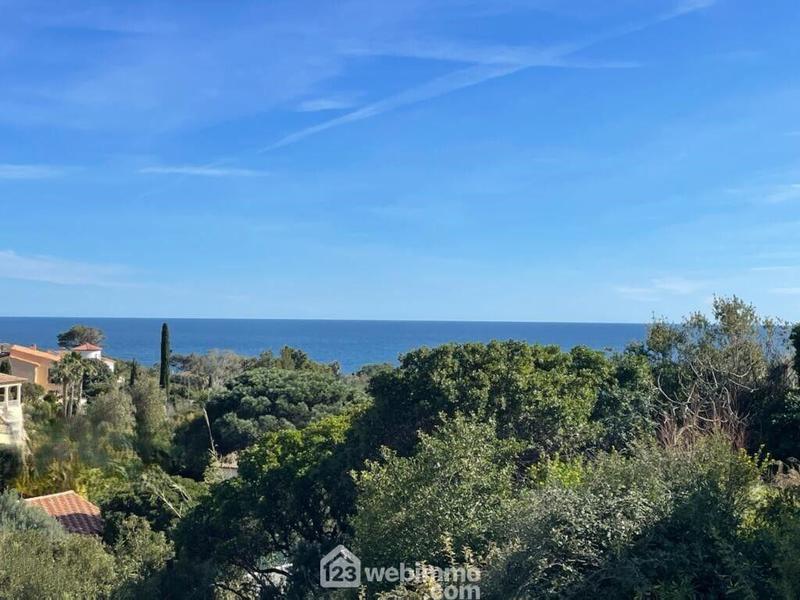 Villa - 160 m² - 7 pièces