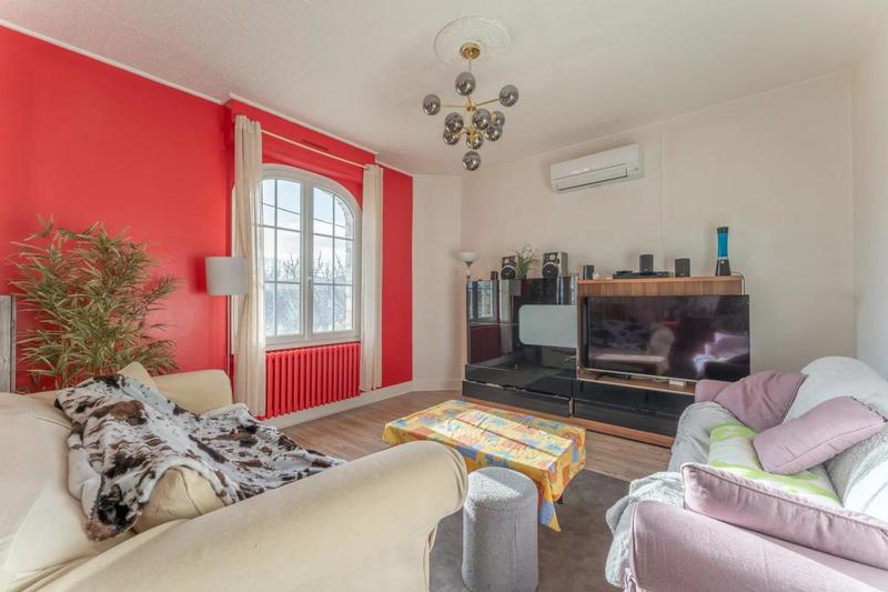 Maison - 150 m² - 6 pièces