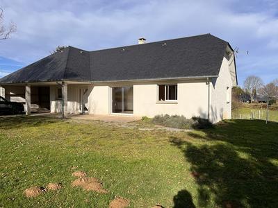 Maison - 98 m² - 4 pièces