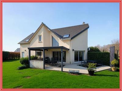 Maison - 200 m² - 7 pièces