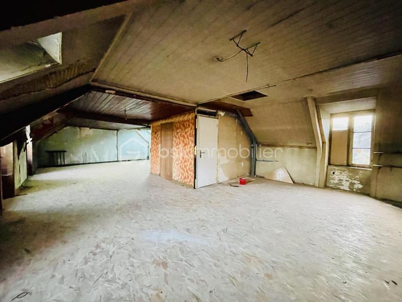 Appartement - 67 m² - 1 pièce