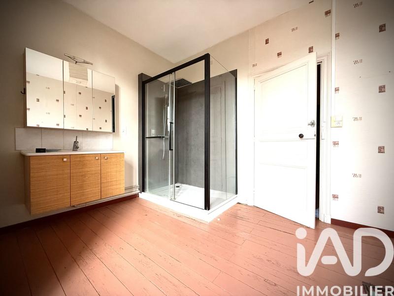 Maison - 337 m² - 11 pièces