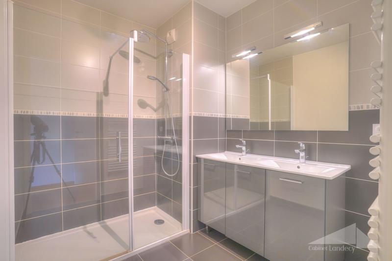 Appartement - 122 m² - 5 pièces