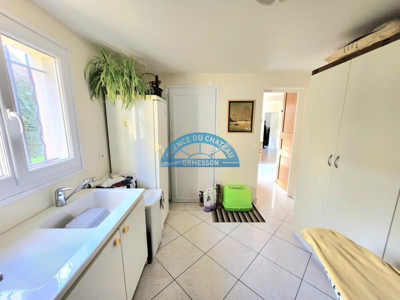 Maison - 170 m² - 7 pièces