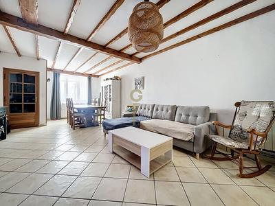 Maison - 111 m² - 4 pièces