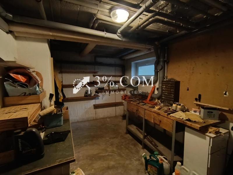 Pavillon - 190 m² - 7 pièces