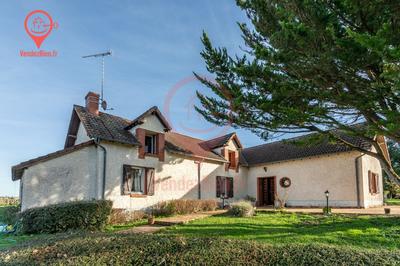 Maison - 162 m² - 6 pièces