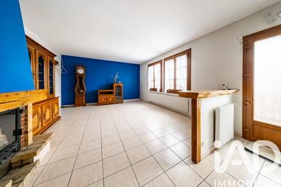 Maison - 94 m² - 4 pièces