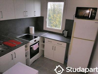 Chambre - 69 m² - 1 pièce