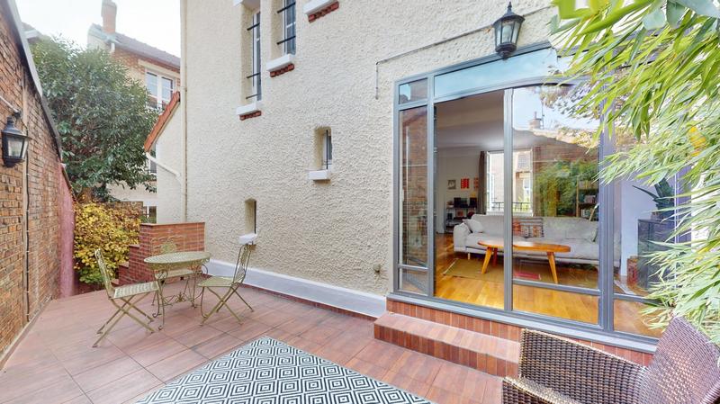 Villa - 185 m² - 6 pièces