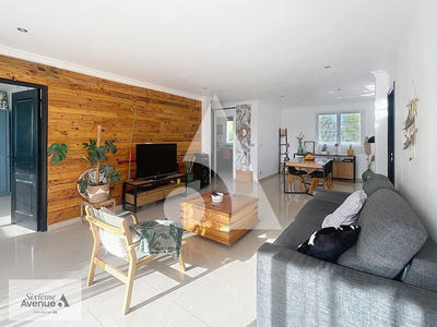 Appartement - 85 m² - 4 pièces