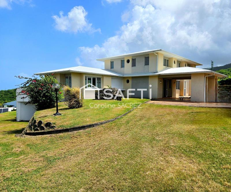 Villa - 319 m² - 8 pièces