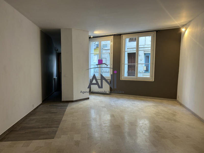 Maison - 122 m² - 4 pièces