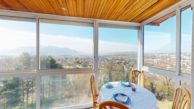 Maison - 159 m² - 6 pièces