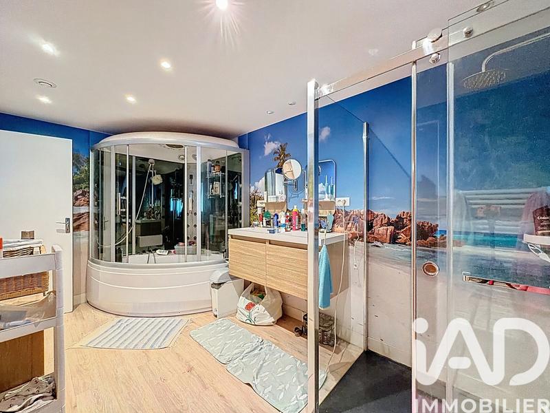 Maison - 120 m² - 4 pièces