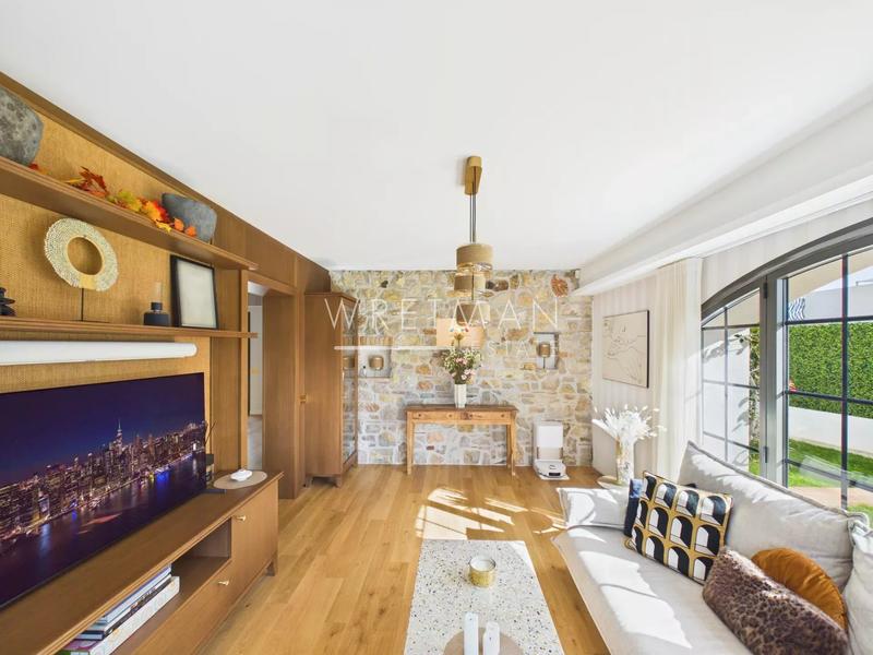 Villa - 165 m² - 6 pièces