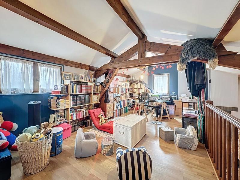 Villa - 160 m² - 8 pièces