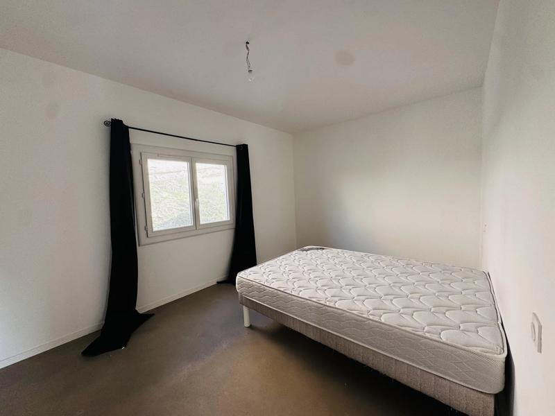 Appartement - 94 m² - 4 pièces